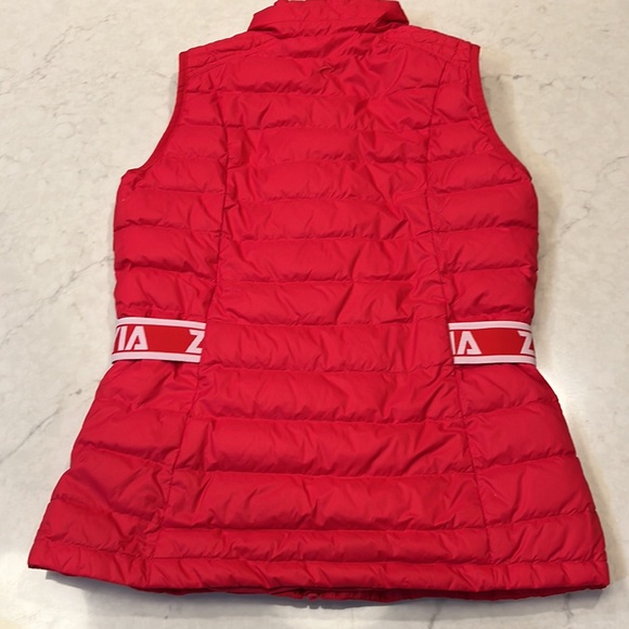 Zyia down vest size small - Picture 3 of 8